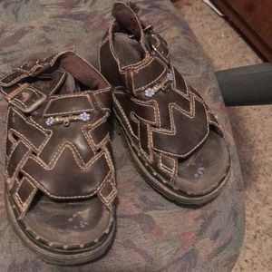 Girls Skechers leather sandals